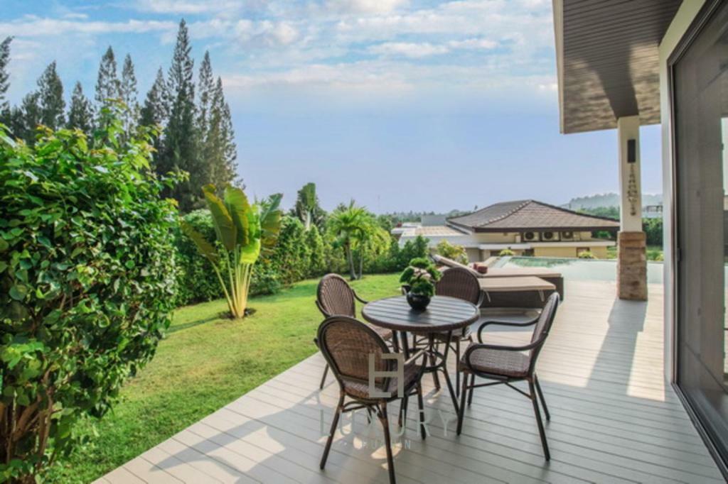 5 Bedroom Amazing Pool In Ts1 * Hua Hin